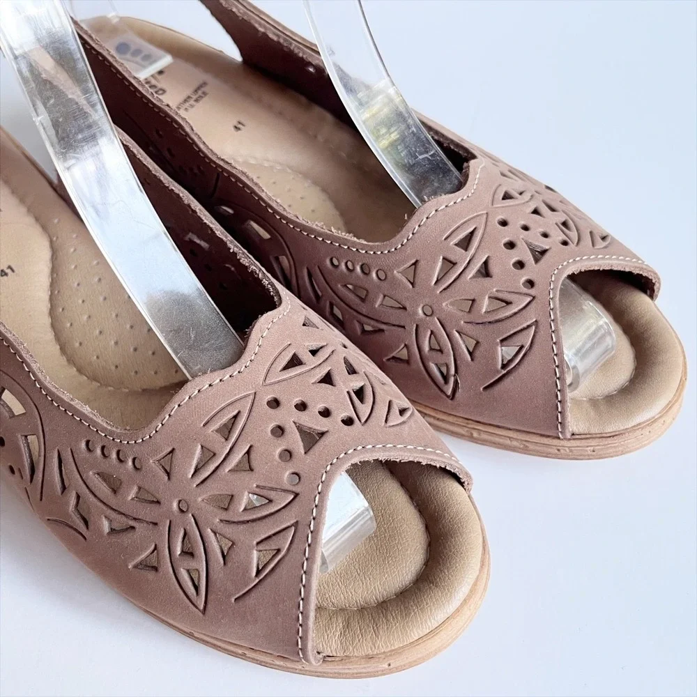 Spring Step Orella Wedge Sandals 41 Italian Leather Laser Cut Floral Tan Taupe‎